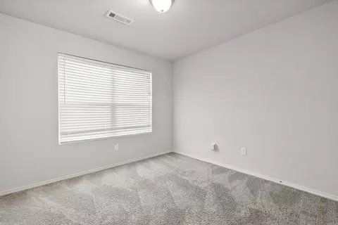 Bedroom - 6096 Saddle Hill Dr, Alexander, AR 72002 photo 3 of 8