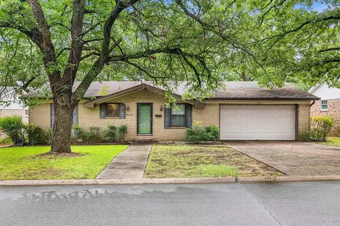 302 Longfield Ave, Sherwood, AR 72120