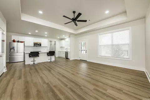 Living - 3172 Haley Ct, Benton, AR 72019 photo 1 of 3