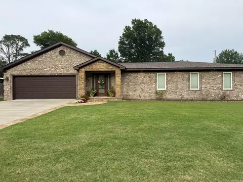 2119 Coker Hampton, Stuttgart, AR 72160