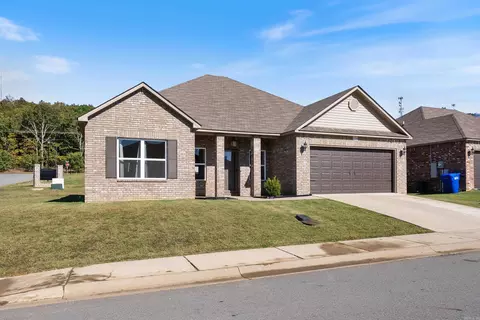 Exterior - 1200 Mae Ln, Conway, AR 72032 photo 3 of 3