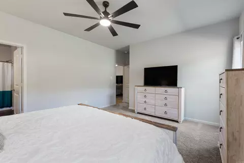 Bedroom - 1200 Mae Ln, Conway, AR 72032 photo 2 of 4