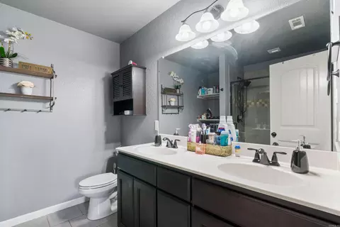 Bath - 2800 Plateau Dr, Conway, AR 72032 photo 1 of 3