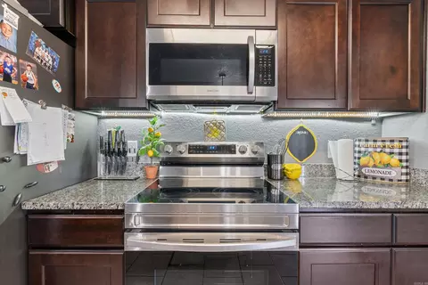 Kitchen - 2800 Plateau Dr, Conway, AR 72032 photo 3 of 6