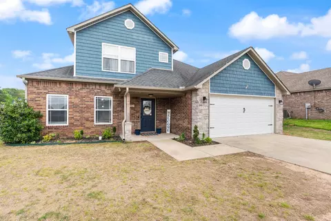 Exterior - 2800 Plateau Dr, Conway, AR 72032 photo 2 of 6