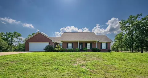 289 Polk Road 181, Mena, AR 71953