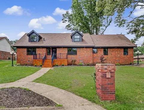 1703 Park Ave, Malvern, AR 72104