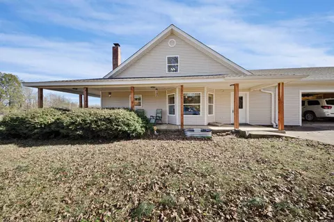 201 Center Point Loop, Vilonia, AR 72173