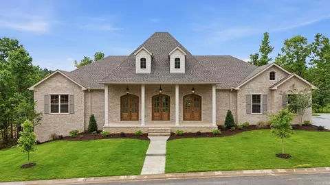 1538 Bighorn Dr, Benton, AR 72019
