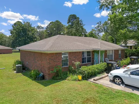 105 107 E 4th St, Ward, AR 72176 photo 5