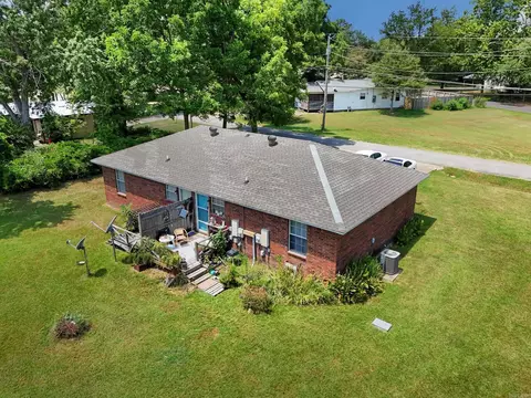 105 107 E 4th St, Ward, AR 72176 photo 6