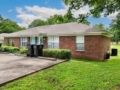105 107 E 4th St, Ward, AR 72176