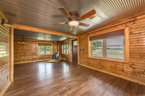 727 E Bowling Rd, Clinton, AR 72031 photo 6