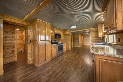 727 E Bowling Rd, Clinton, AR 72031 photo 8