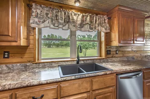 727 E Bowling Rd, Clinton, AR 72031 photo 23