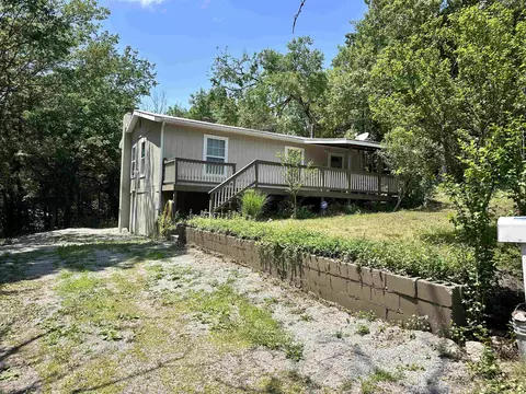 26 Quapaw Dr, Cherokee Village, AR 72529