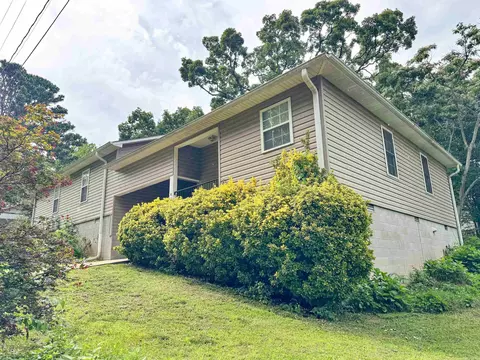 410 W Clinton St, Heber Springs, AR 72543