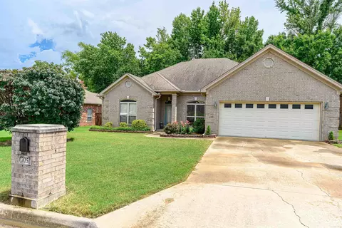 7051 E Ridge Dr, Sherwood, AR 72120