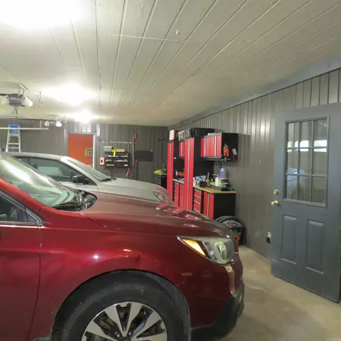Exterior - 4025 Chapel Ln, Pine Bluff, AR 71603 photo 9 of 12