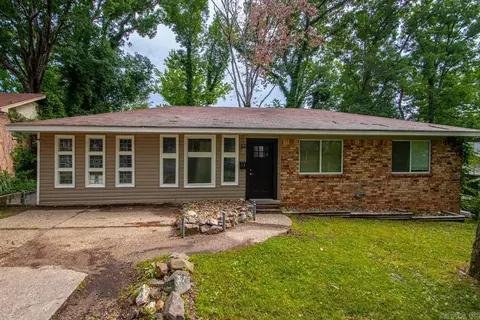 124 Springwood Dr, Little Rock, AR 72211