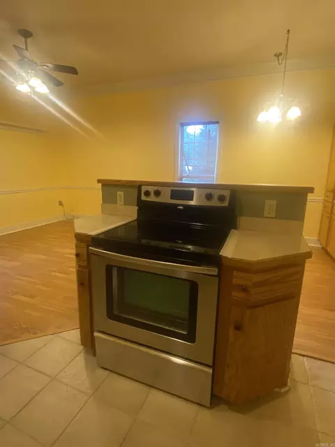 Kitchen - 9301 Zuber, Alexander, AR 72002 photo 3 of 5