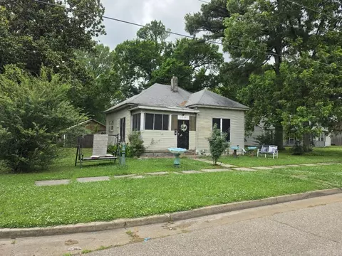 1003 Terry St N, Wynne, AR 72396