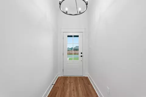 Entry Way - 9 Moonlight Dr, Morrilton, AR 72110 photo 3 of 5