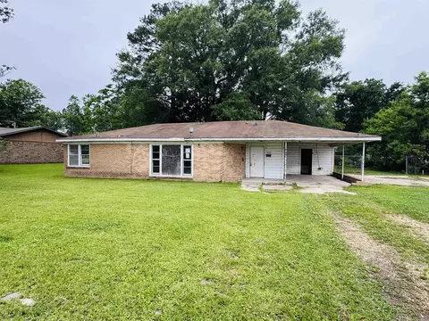 902 Mount Holly Rd, Smackover, AR 71762