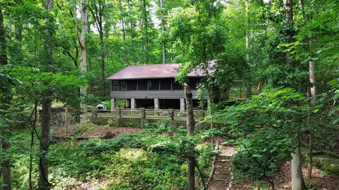 167 Wahpeton Hill Rd, Hardy, AR 72542