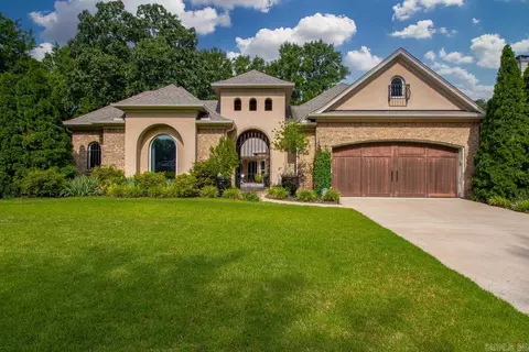 965 Chapel Hill Dr, Conway, AR 72034