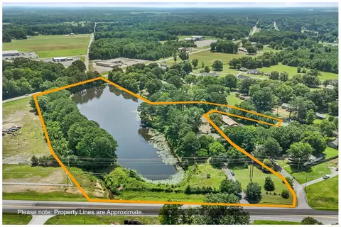 216 E Line Rd, Searcy, AR 72143