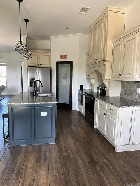 Kitchen - 115 Crested Butte Rd, Austin, AR 72007 photo 1 of 4