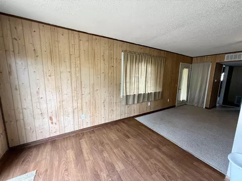 Living - 120 Kitchen St, Lamar, AR 72846 photo 1 of 3