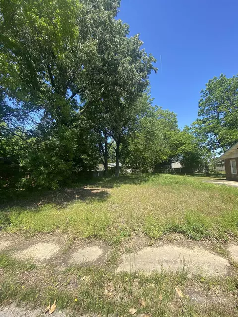 112 W Poplar St, Walnut Ridge, AR 72476
