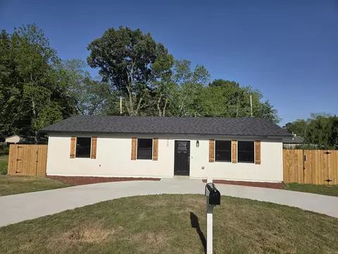 305 Thomas Cir, Lonoke, AR 72086