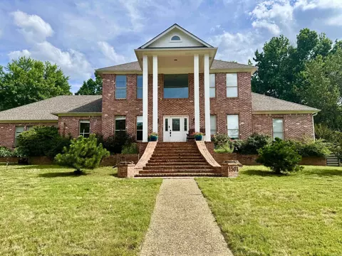 1501 Dogwood Trl, Conway, AR 72032