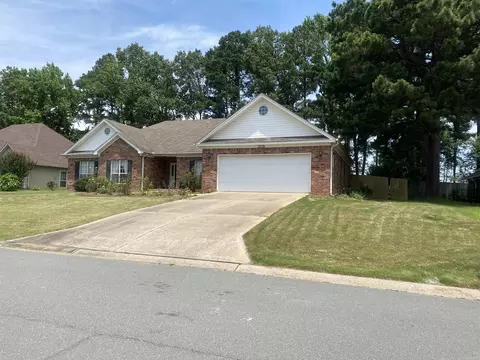3328 Meadow Creek Dr, Bryant, AR 72022
