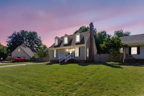 Exterior - 14 White Oak Cir, Searcy, AR 72143 photo 3 of 13