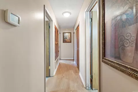 Entry Way - 14 Hunters Cv, Pine Bluff, AR 71603 photo 3 of 3