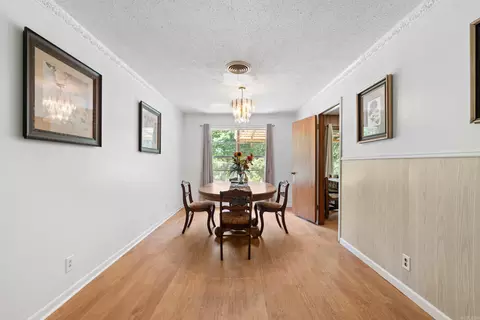 Dining - 14 Hunters Cv, Pine Bluff, AR 71603 photo 3 of 4