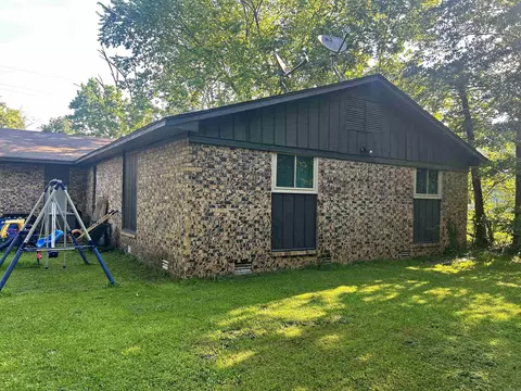 802 E Maple St, Gurdon, AR 71743 photo 7