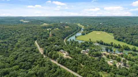View/Area - 61 Bluff Rd, Hardy, AR 72542 photo 4 of 4