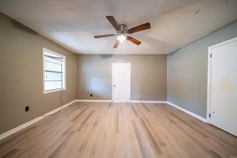 Other - 807 Walnut St, Conway, AR 72032 photo 2 of 6