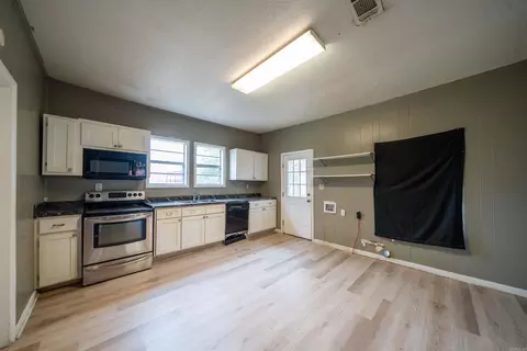 Other - 807 Walnut St, Conway, AR 72032 photo 1 of 6