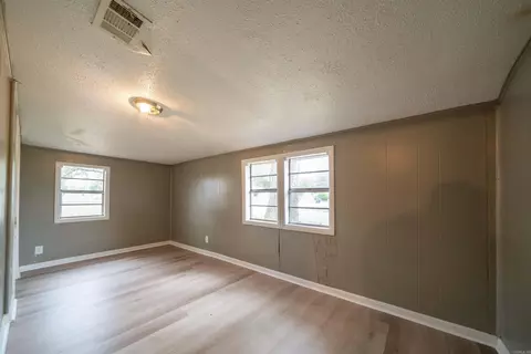 Other - 807 Walnut St, Conway, AR 72032 photo 4 of 6