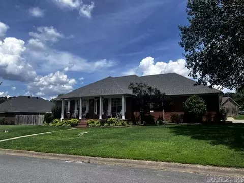 2311 Orleans Pl, Searcy, AR 72143