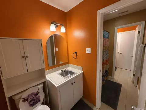 Bath - 14 Rolling Creek Cir, Conway, AR 72032 photo 1 of 3