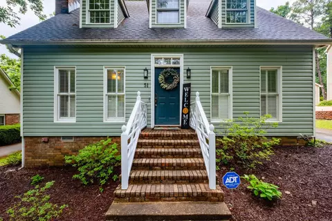 51 Saint Thomas Ct, Little Rock, AR 72211
