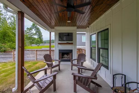 Exterior - 616 Hiram Dr, Bauxite, AR 72011 photo 9 of 13