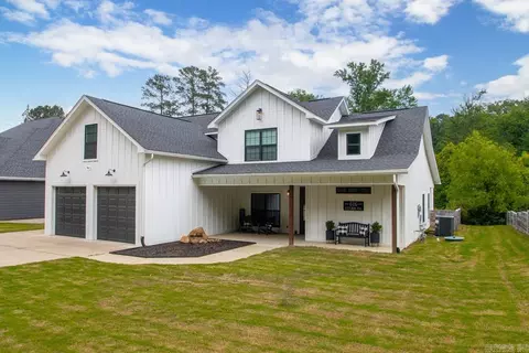 Exterior - 616 Hiram Dr, Bauxite, AR 72011 photo 4 of 13